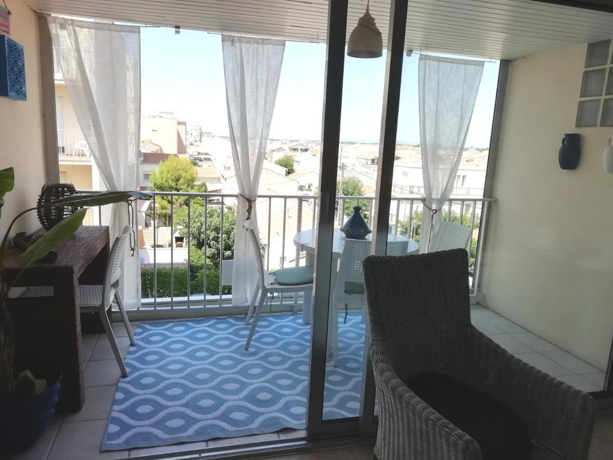 Les Pieds Dans L'Eau Apartment Le Grau-d'Agde Exterior photo